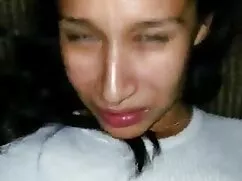 Lei vuole voi mastur ...